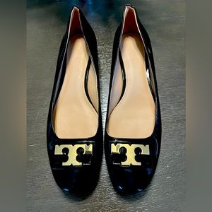 Tory Burch Patent leather shoes